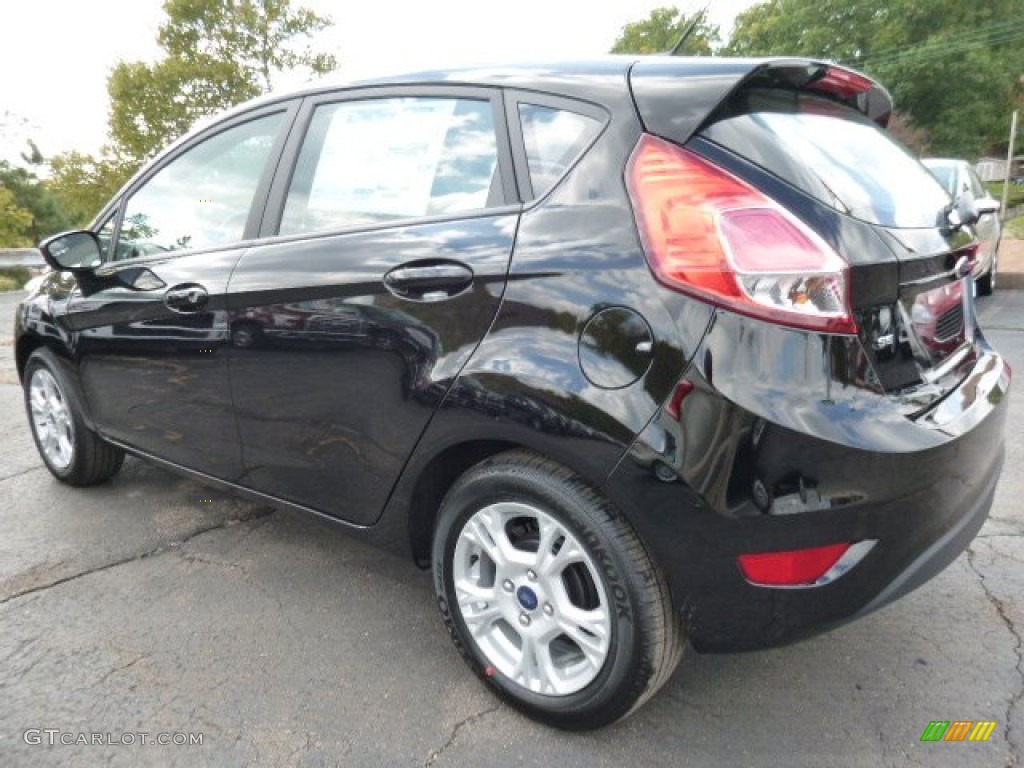 Shadow Black 2016 Ford Fiesta SE Hatchback Exterior Photo #107779628
