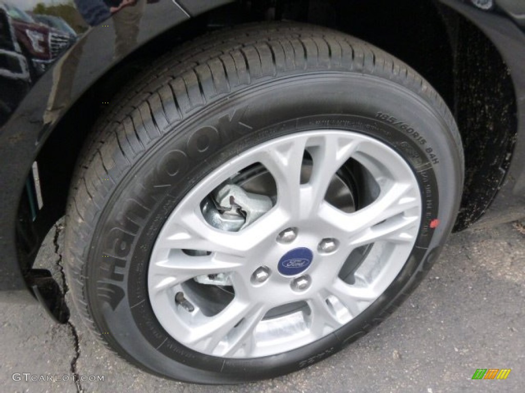 2016 Ford Fiesta SE Hatchback Wheel Photo #107779652