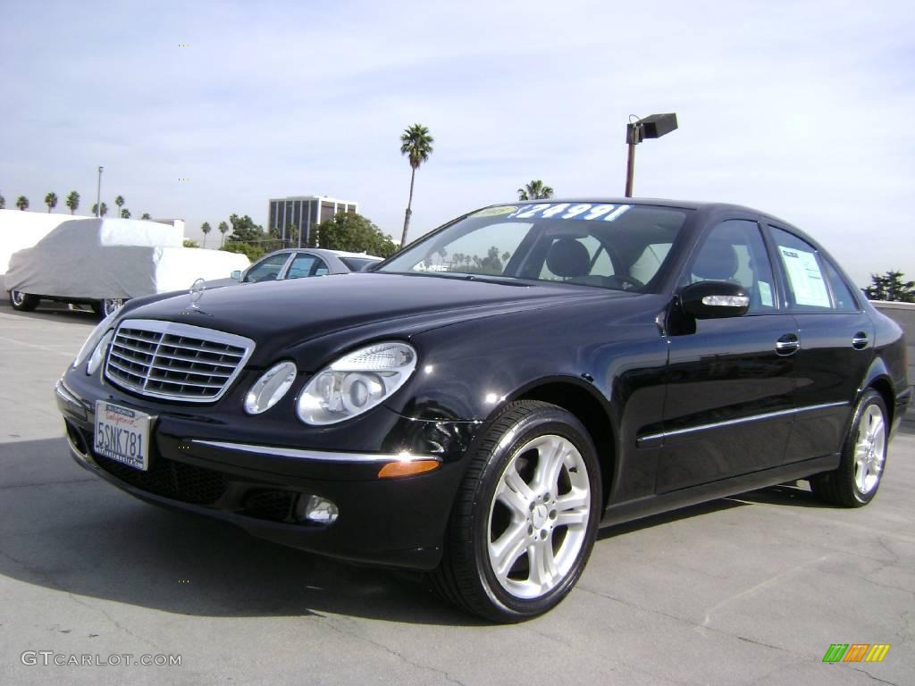 2005 E 500 Sedan - Black / Charcoal photo #1