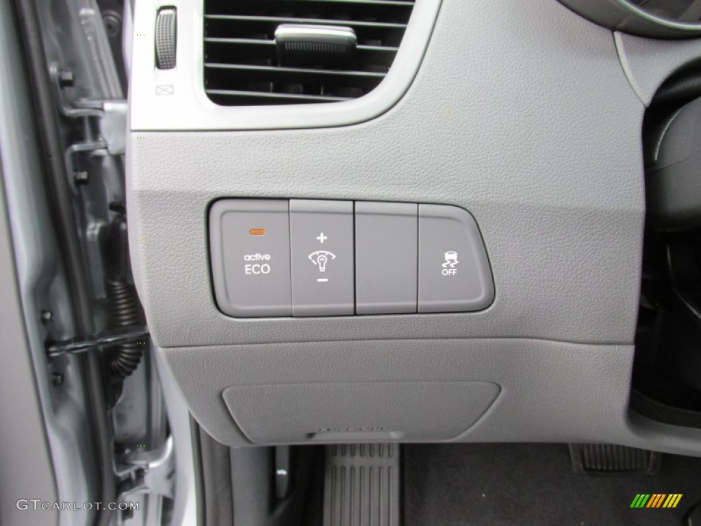 2016 Elantra SE - Silver / Gray photo #30