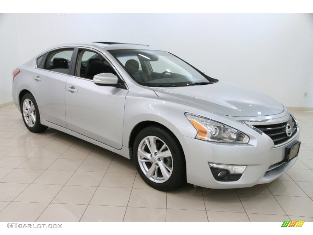 2013 Altima 2.5 SV - Brilliant Silver / Charcoal photo #1