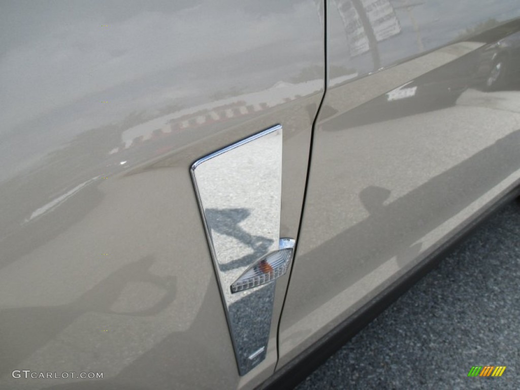 2012 SRX Luxury AWD - Gold Mist Metallic / Ebony/Ebony photo #30