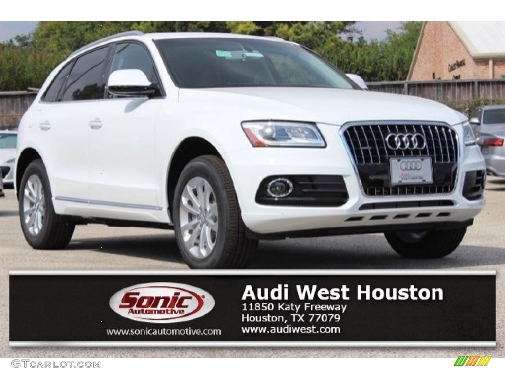 2016 Q5 2.0 TFSI Premium quattro - Ibis White / Black photo #1