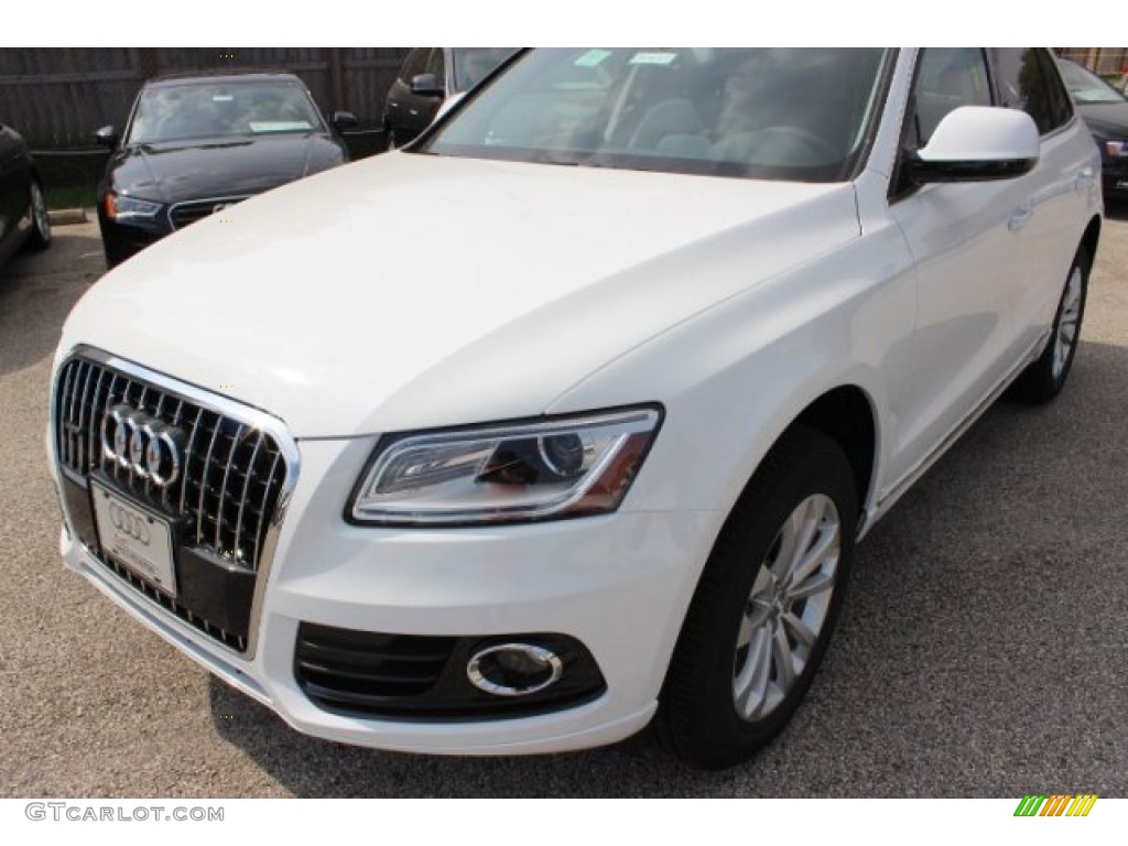 2016 Q5 2.0 TFSI Premium quattro - Ibis White / Black photo #3