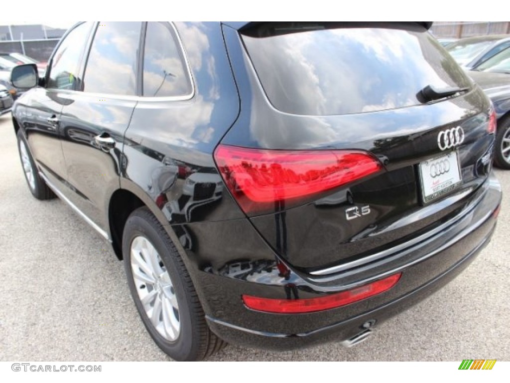 2016 Q5 2.0 TFSI Premium quattro - Brilliant Black / Black photo #6
