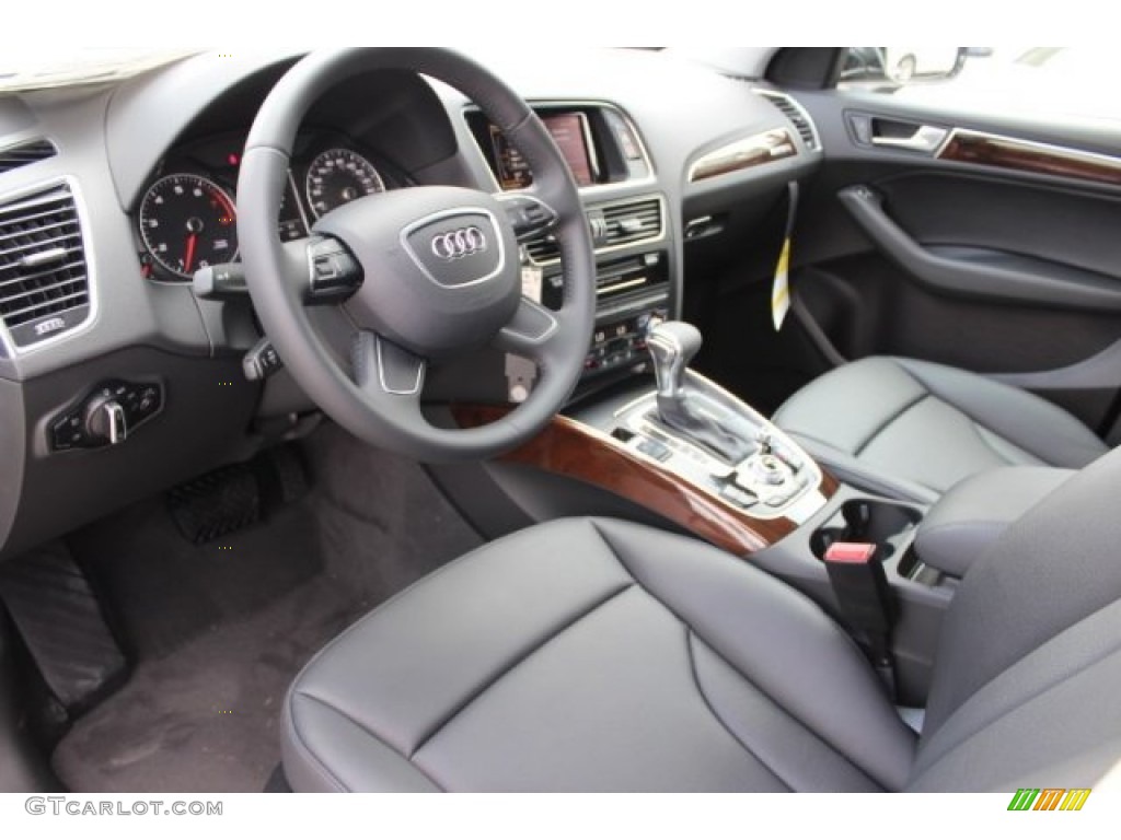 2016 Q5 2.0 TFSI Premium quattro - Brilliant Black / Black photo #12