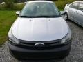 2009 Brilliant Silver Metallic Ford Focus SE Coupe  photo #6