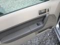 2009 Brilliant Silver Metallic Ford Focus SE Coupe  photo #11