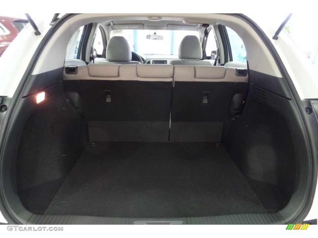 2016 Honda HR-V LX AWD Trunk Photo #107801095