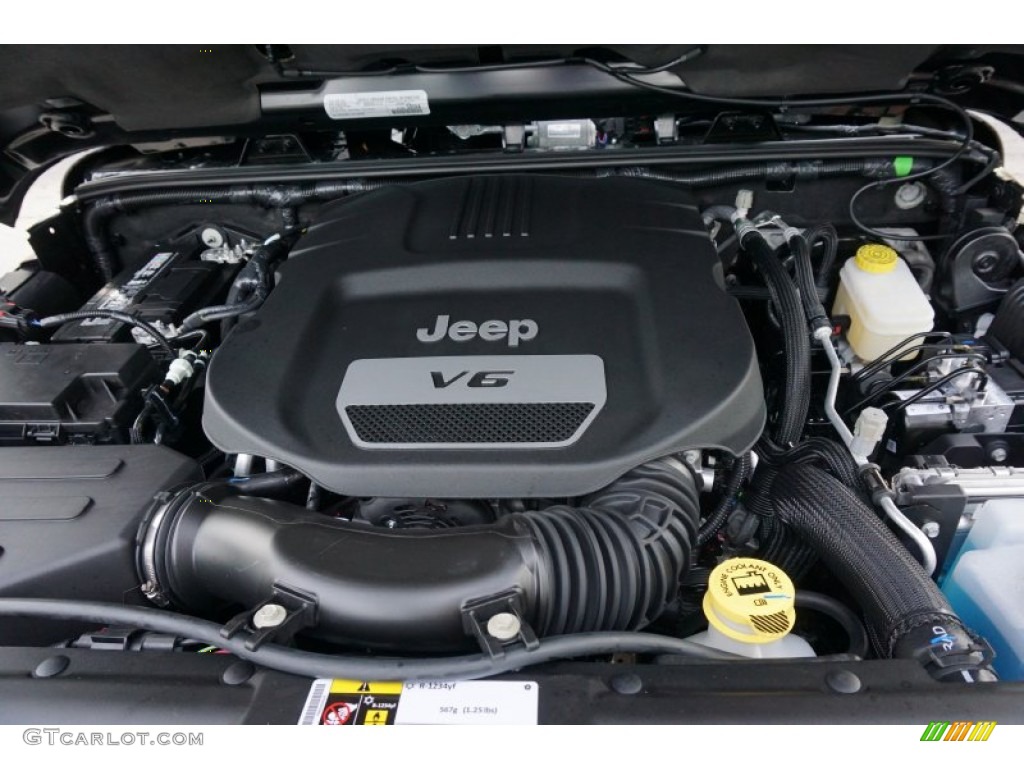 2016 Jeep Wrangler Sahara 4x4 3.6 Liter DOHC 24-Valve VVT V6 Engine Photo #107805383