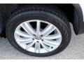 Candy White - Tiguan SE 4Motion Photo No. 10