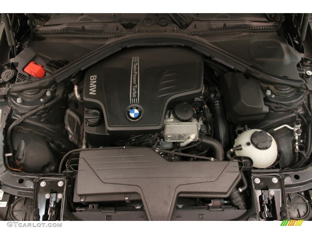 2014 BMW 4 Series 428i xDrive Coupe Engine Photos