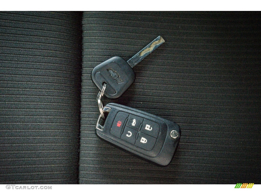 2014 Chevrolet Camaro LT Coupe Keys Photos