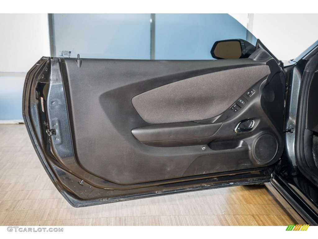 2014 Chevrolet Camaro LT Coupe Black Door Panel Photo #107810666