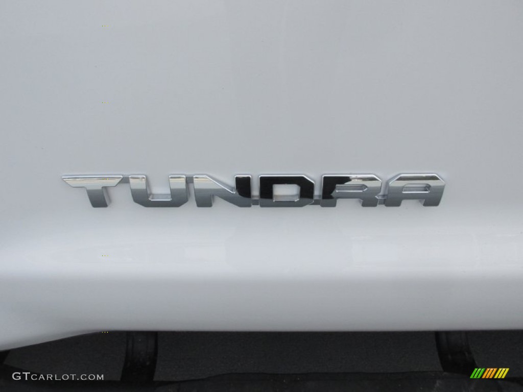 2016 Tundra TSS CrewMax 4x4 - Super White / Black photo #15