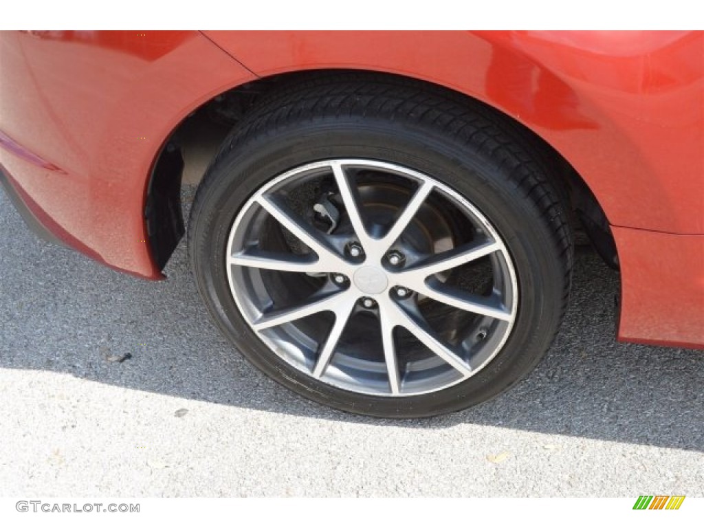 2011 Mitsubishi Eclipse Spyder GS Sport Wheel Photos