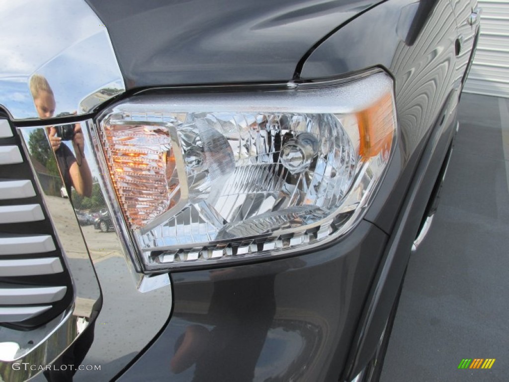 2016 Tundra Limited CrewMax - Magnetic Gray Metallic / Graphite photo #9