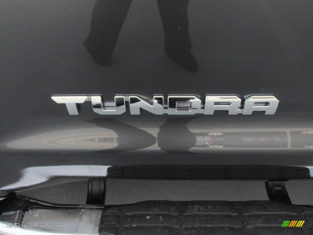 2016 Toyota Tundra Limited CrewMax Marks and Logos Photo #107815826