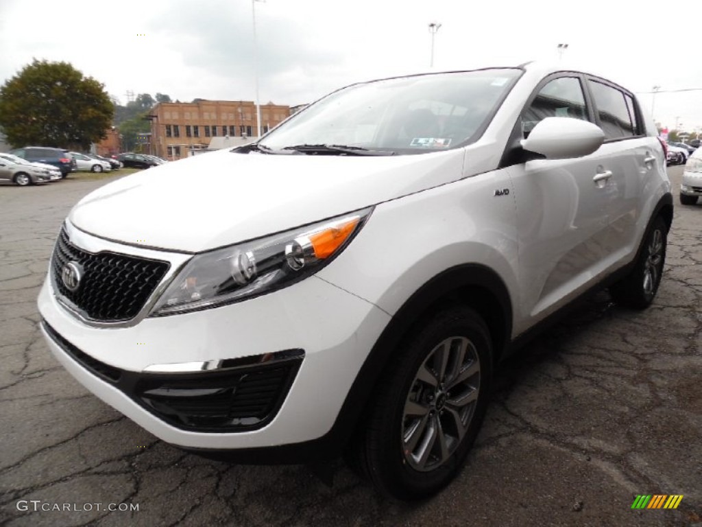 2016 Kia Sportage LX AWD Exterior Photos