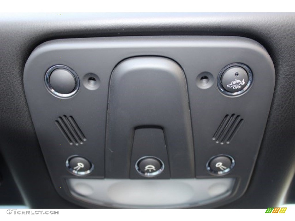 2015 Maserati GranTurismo Convertible GrandCabrio Sport Controls Photo #107818850