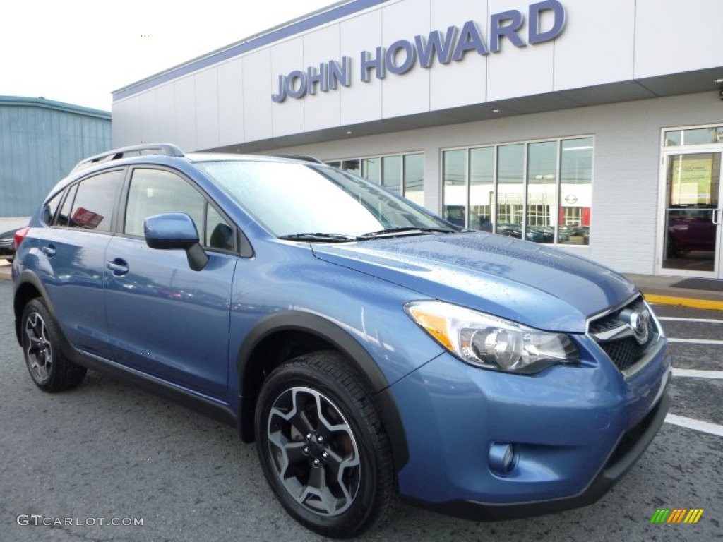 2014 XV Crosstrek 2.0i Premium - Quartz Blue Pearl / Ivory photo #1