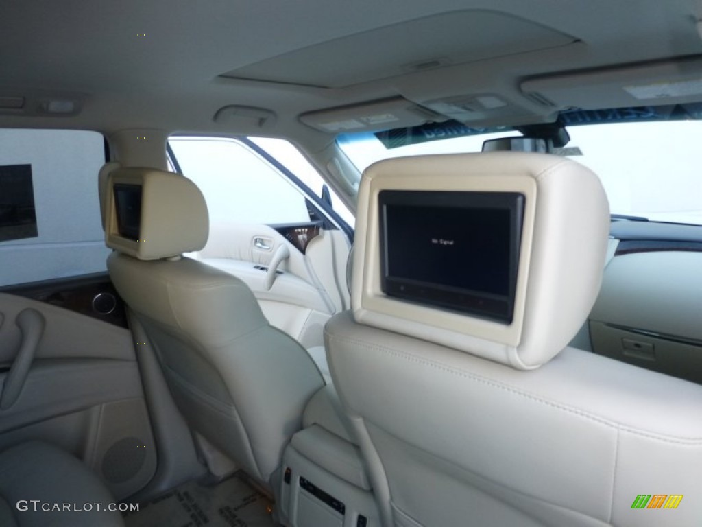 2014 Infiniti QX80 AWD Entertainment System Photos