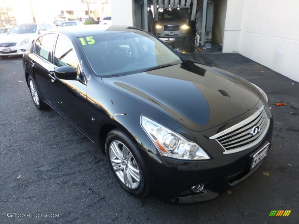 2015 Q40 Sedan - Black Obsidian / Graphite photo #1