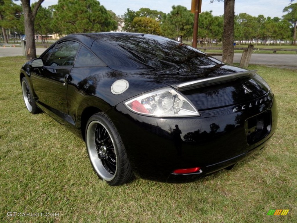 2006 Eclipse GT Coupe - Kalapana Black / Dark Charcoal photo #5