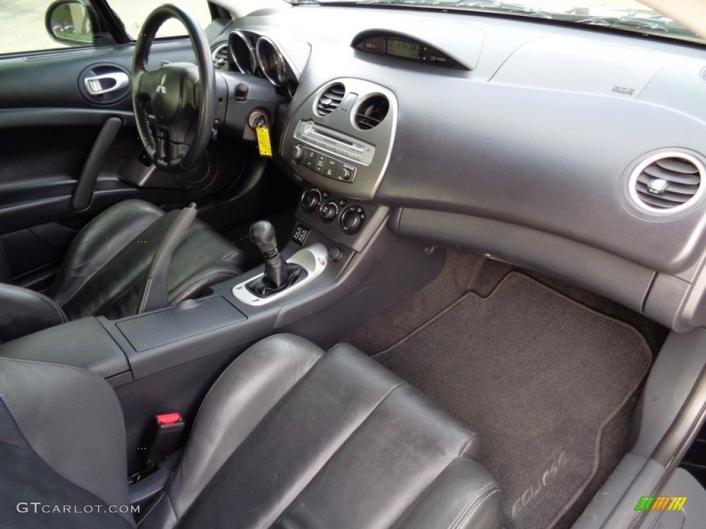 2006 Eclipse GT Coupe - Kalapana Black / Dark Charcoal photo #19