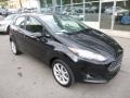 Tuxedo Black - Fiesta SE Hatchback Photo No. 2