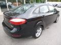 Tuxedo Black - Fiesta SE Sedan Photo No. 5