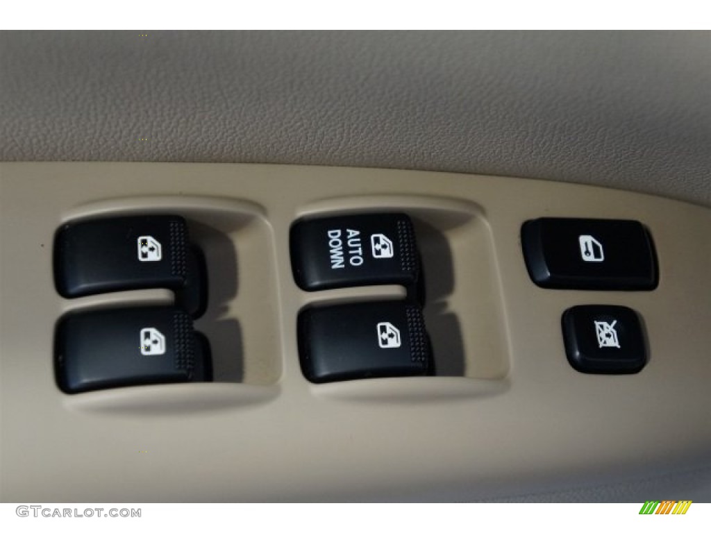 2012 Sedona LX - Midnight Black / Beige photo #8