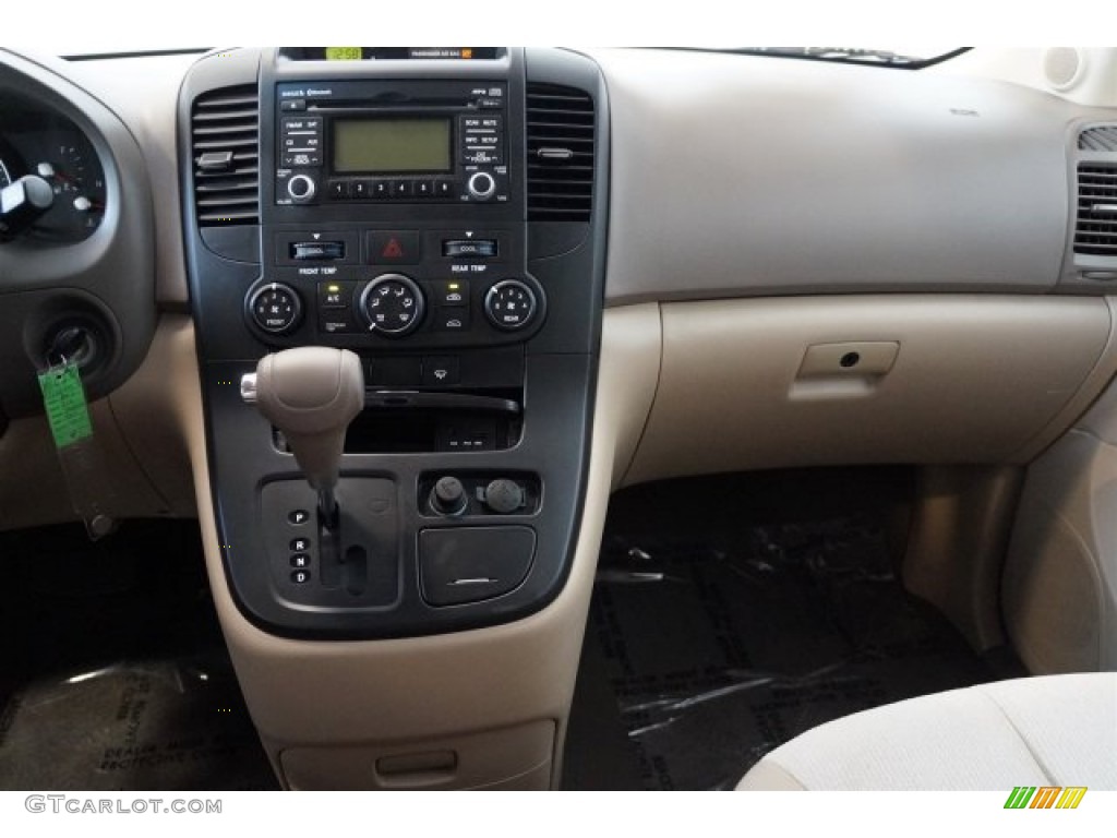 2012 Sedona LX - Midnight Black / Beige photo #16
