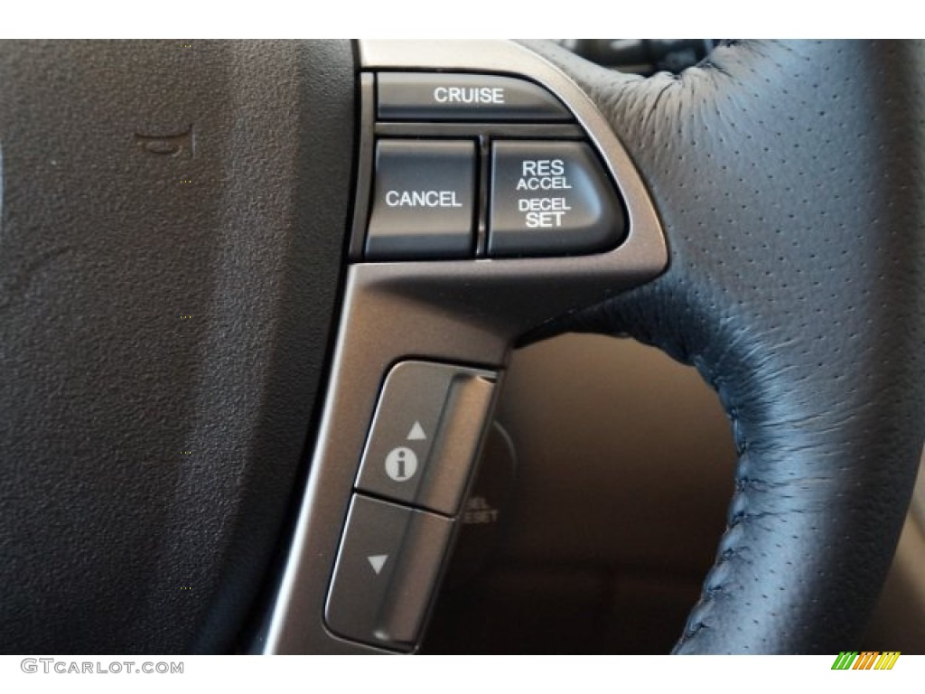2016 Honda Odyssey Touring Elite Controls Photo #107841632