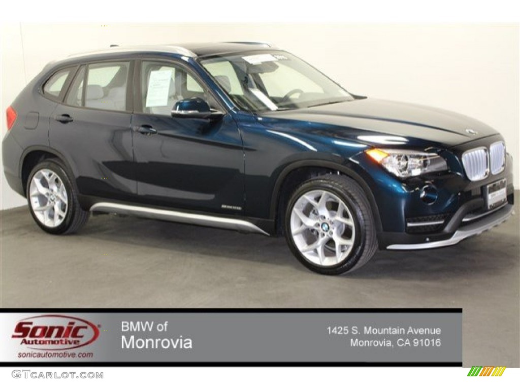 Midnight Blue Metallic BMW X1