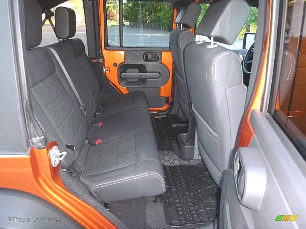2010 Jeep Wrangler Unlimited Mountain Edition 4x4 Rear Seat Photos