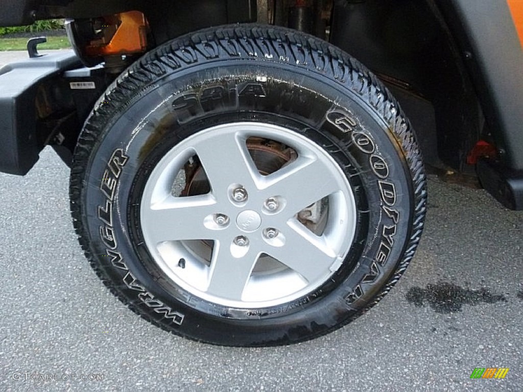 2010 Jeep Wrangler Unlimited Mountain Edition 4x4 Wheel Photos