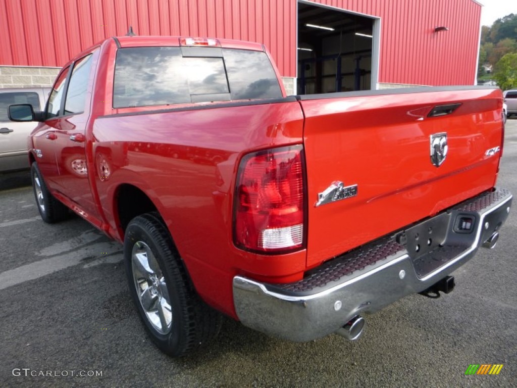 2016 1500 Big Horn Crew Cab 4x4 - Flame Red / Black/Diesel Gray photo #4