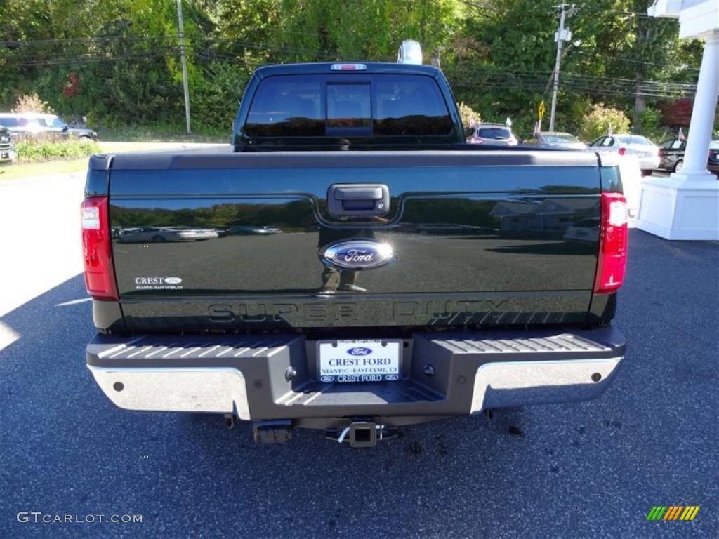 2016 F350 Super Duty Lariat Crew Cab 4x4 - Green Gem Metallic / Adobe photo #6