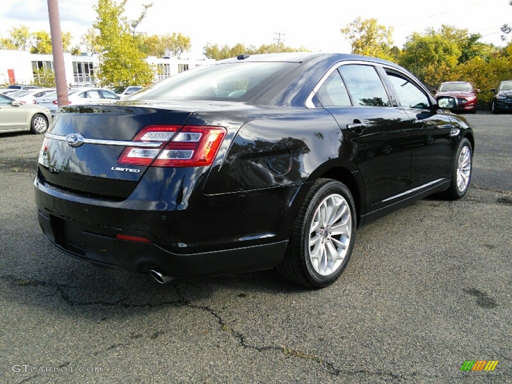 2015 Taurus Limited - Tuxedo Black Metallic / Charcoal Black photo #5