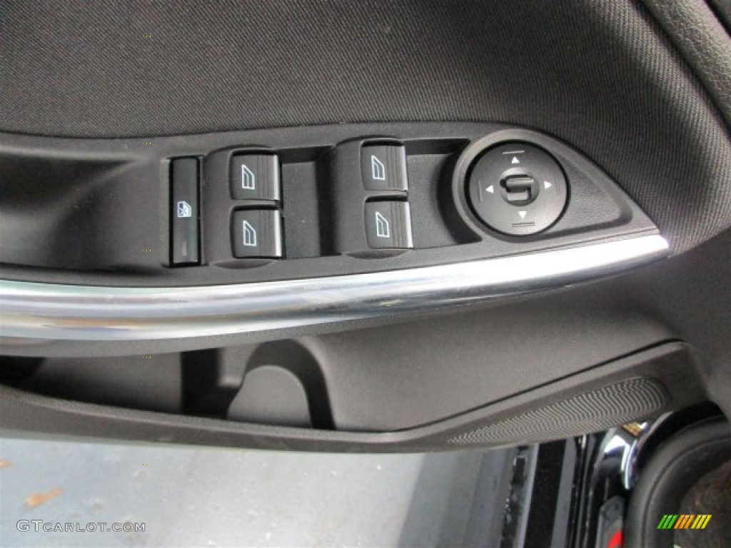 2016 Ford Focus ST Controls Photo #107854722