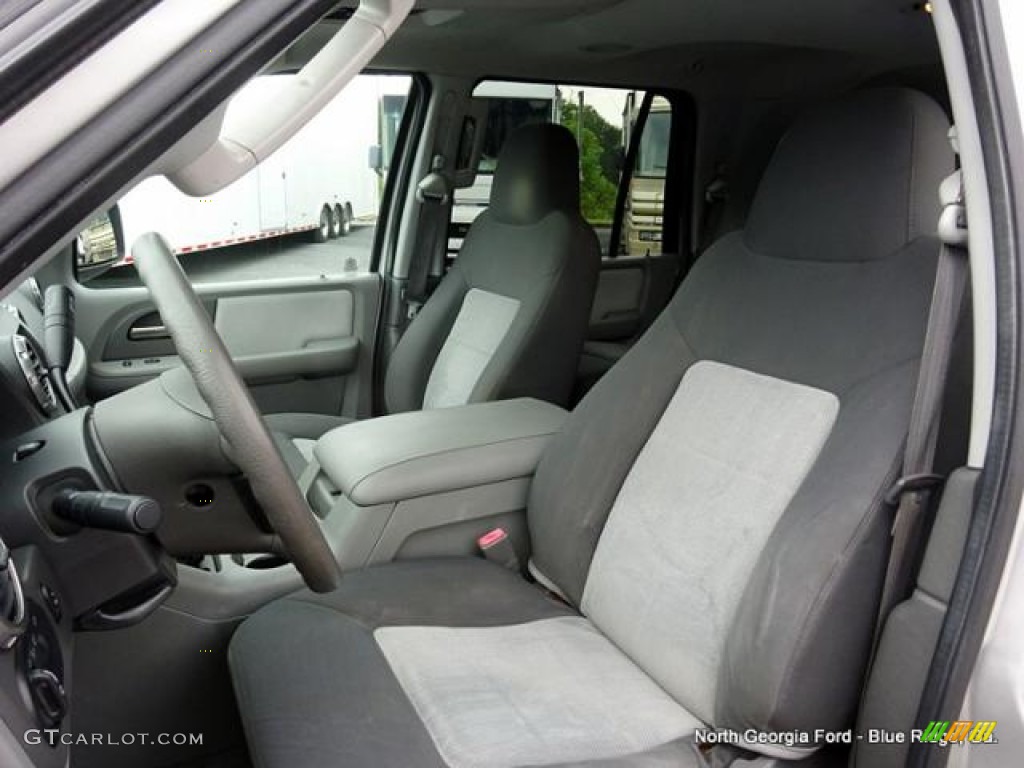 2004 Expedition XLT - Silver Birch Metallic / Medium Flint Gray photo #13