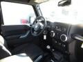 Black - Wrangler Sahara 4x4 Photo No. 7