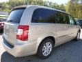 2016 Cashmere/Sandstone Pearl Chrysler Town & Country Limited Platinum  photo #4