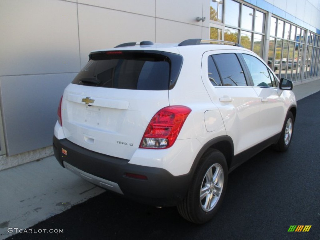 2016 Trax LT - Summit White / Jet Black/Light Titanium photo #4