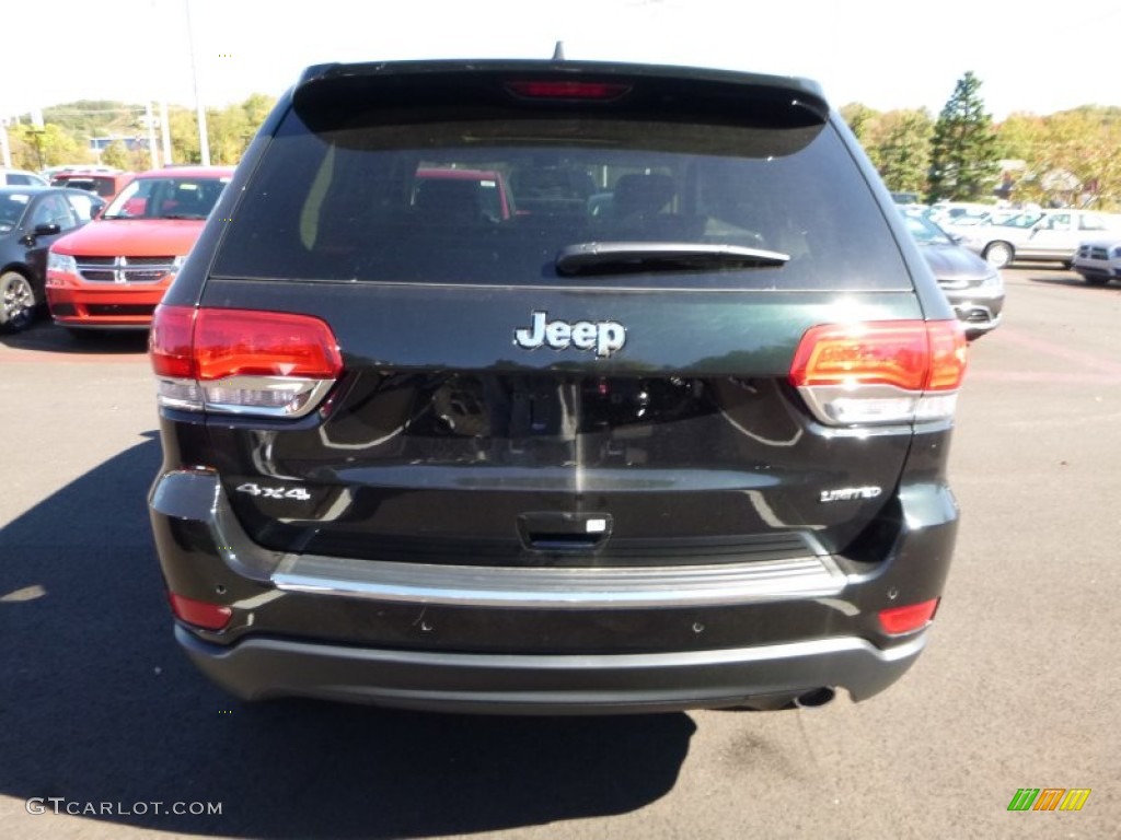 2015 Grand Cherokee Limited 4x4 - Black Forest Green Pearl / Black/Light Frost Beige photo #5