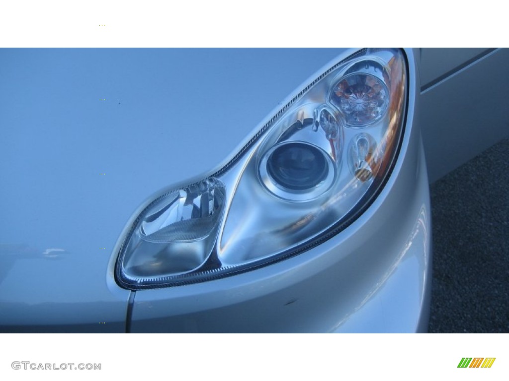 2012 fortwo pure coupe - Silver Metallic / Design Black photo #24