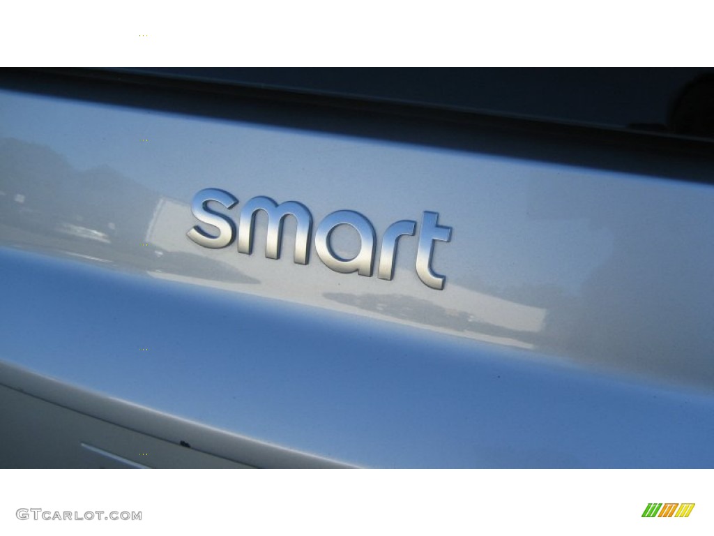 2012 fortwo pure coupe - Silver Metallic / Design Black photo #26