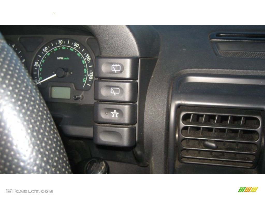 2004 Discovery SE - Bonatti Grey / Black photo #13