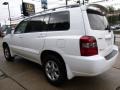 Super White - Highlander V6 4WD Photo No. 9